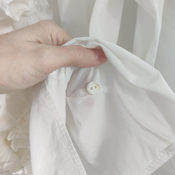 Ruffled White Cotton Lightweight Blouse w/ Mother of Pearl Buttons L/XL - Picture 5 of 5
